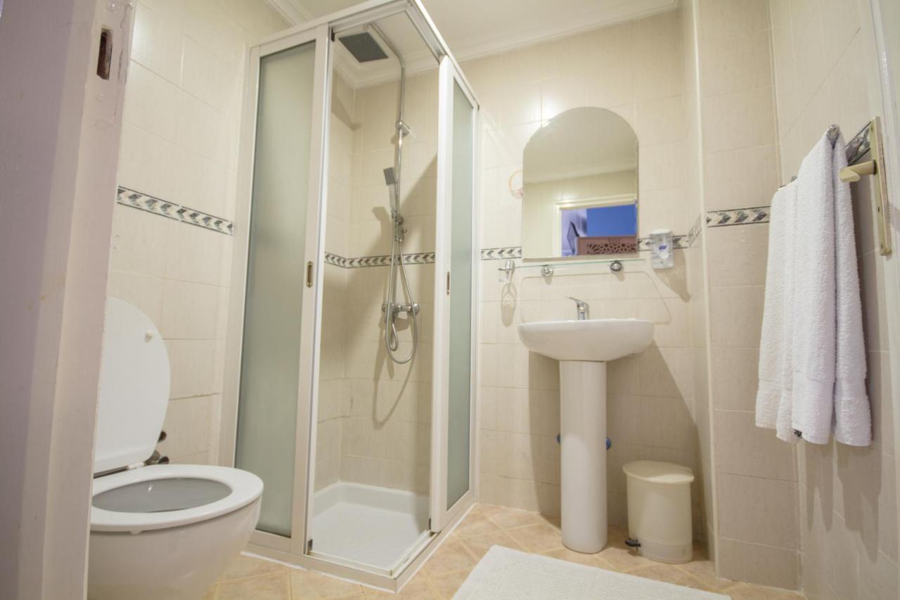 צ'פצ'אוונה Hotel Tarek מראה חיצוני תמונה