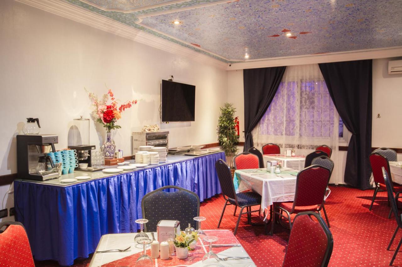 צ'פצ'אוונה Hotel Tarek מראה חיצוני תמונה